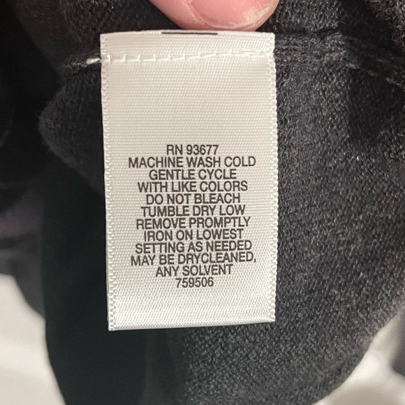 Claiborne Mens XL 90s Y2K Purple Gray Argyle V-Neck Sweater - Picture 2 of 4